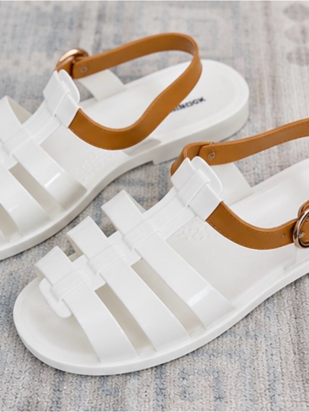 Tuckernuck Riley Jelly Sandals Ivory Cognac Size 8/9 - Picture 5 of 6